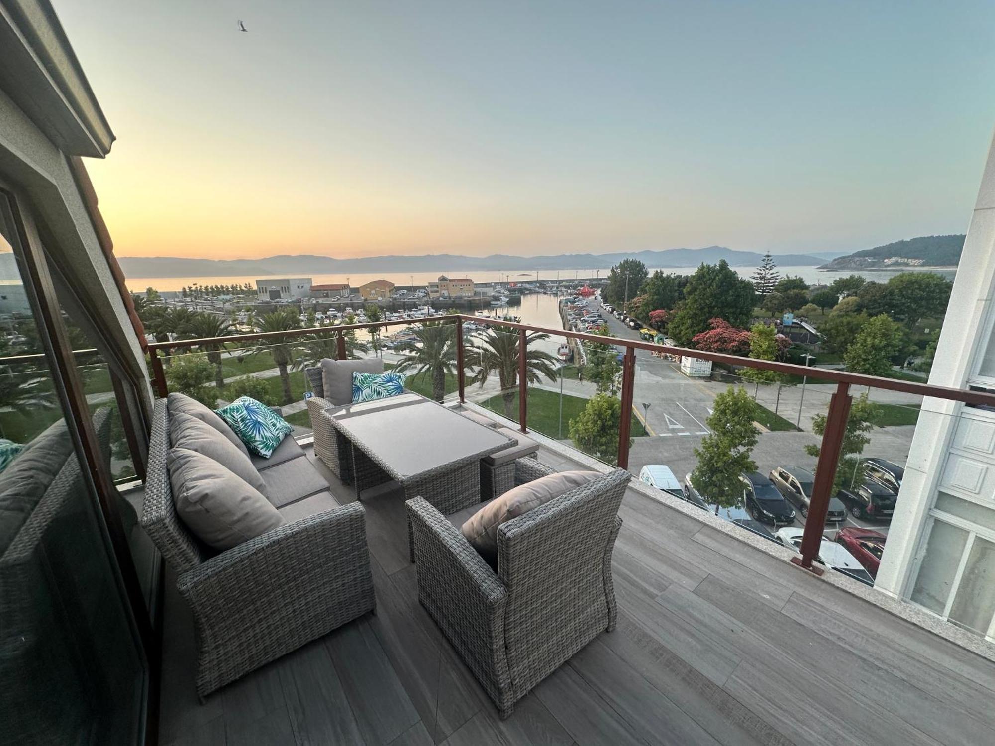 Atico Mirando O Mar Apartment Porto do Son Exterior photo
