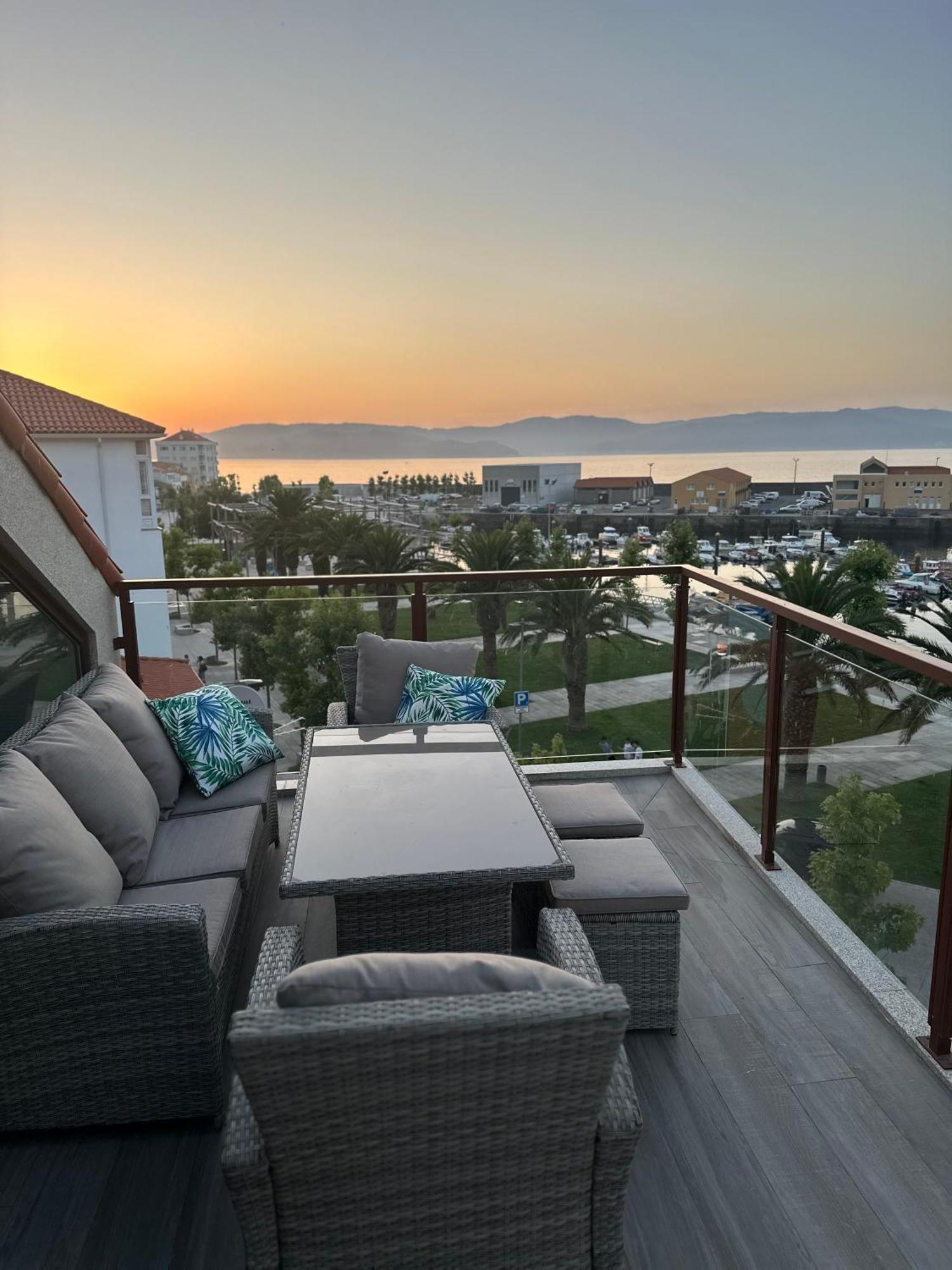 Atico Mirando O Mar Apartment Porto do Son Exterior photo
